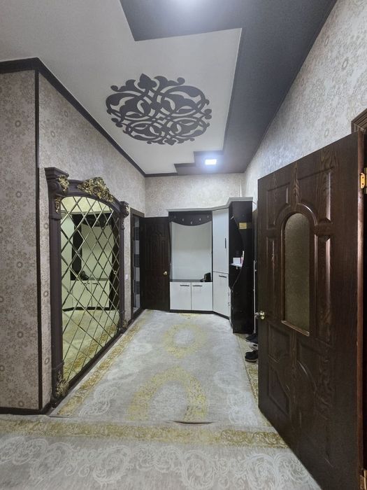 3 хонали люкс квартира ижарага берилади!!