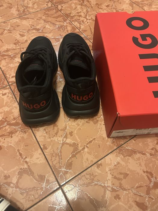 Hugo обувки  43