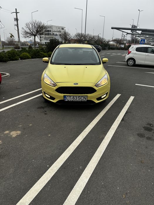 Ford focus /vand sau schimb