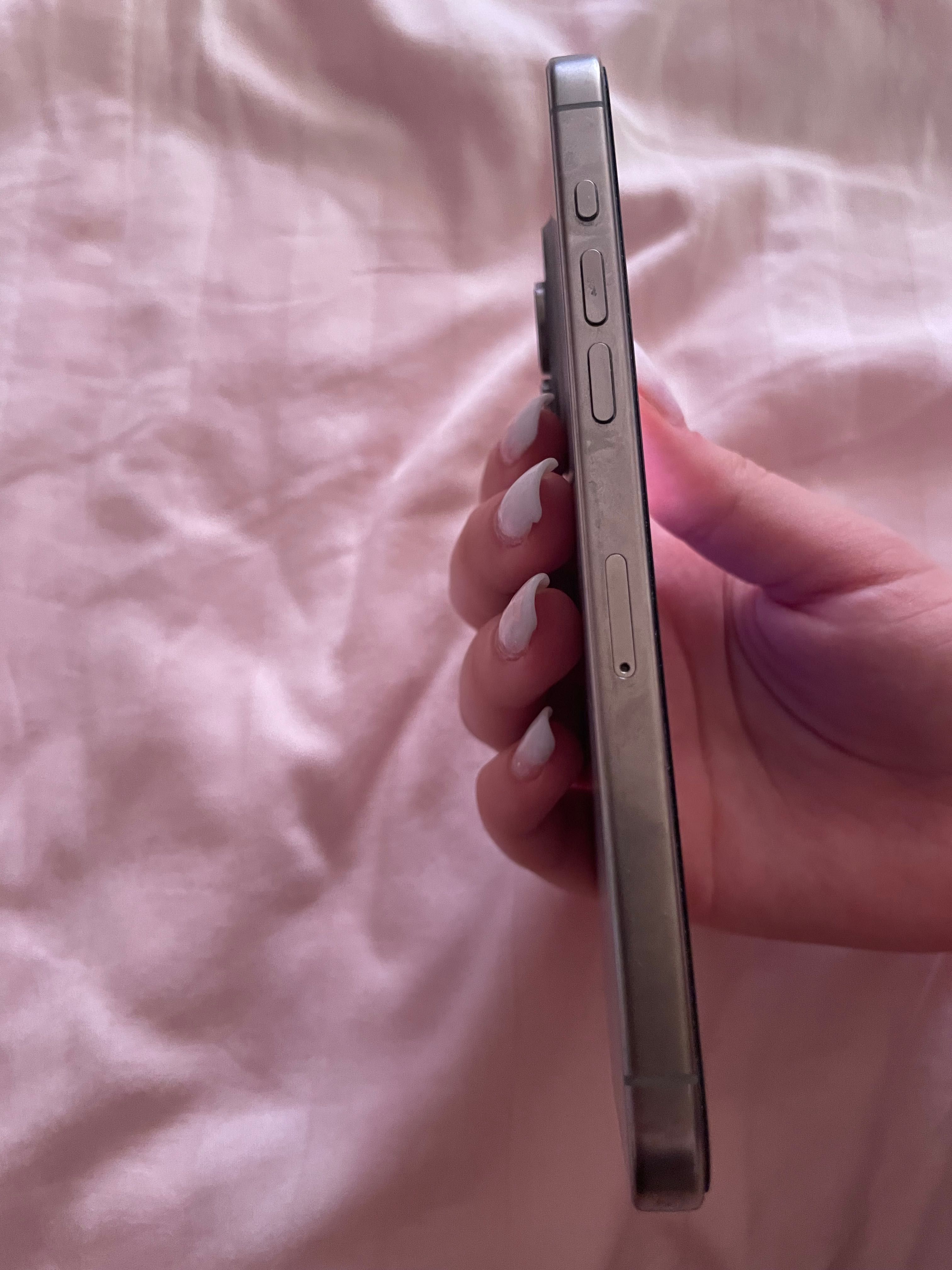 iPhone 15 Pro Max