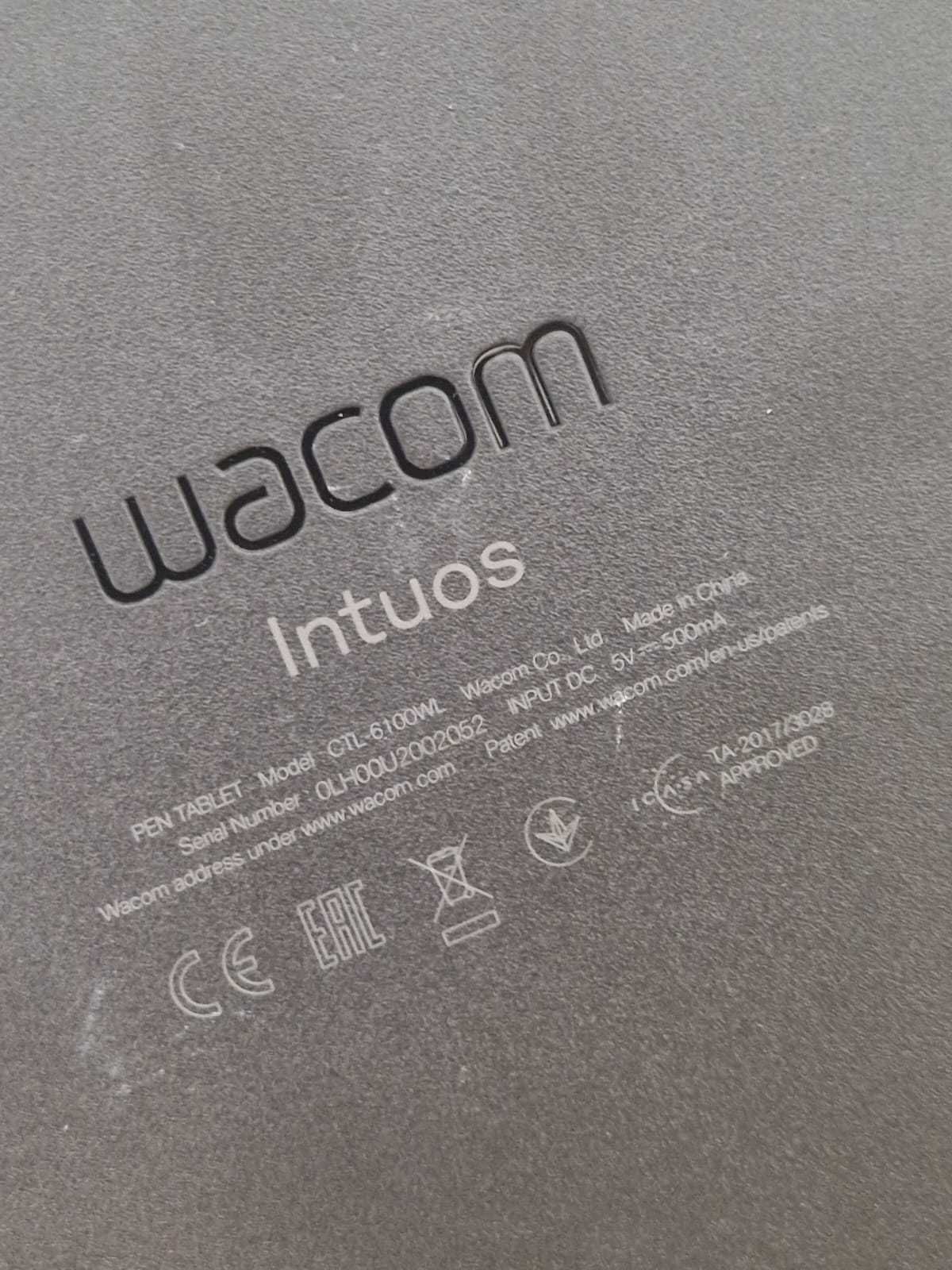 Tableta grafica Wacom Intuos M Black, CTL-6100WL