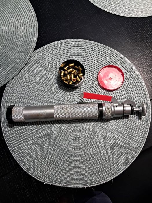 Asomator animale xelon cu clapeta