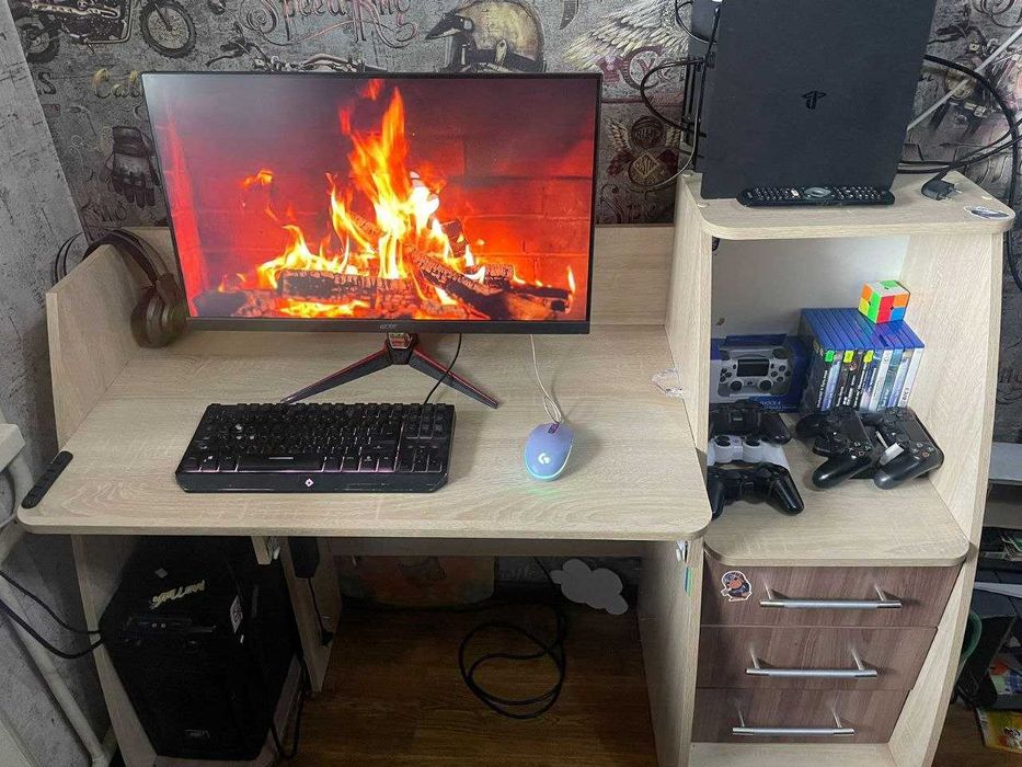 продам стол компьютерный