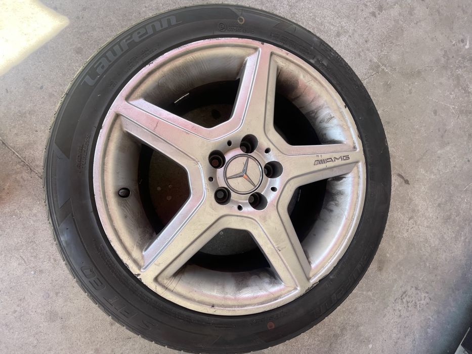 235/45/17 Гуми с джанти