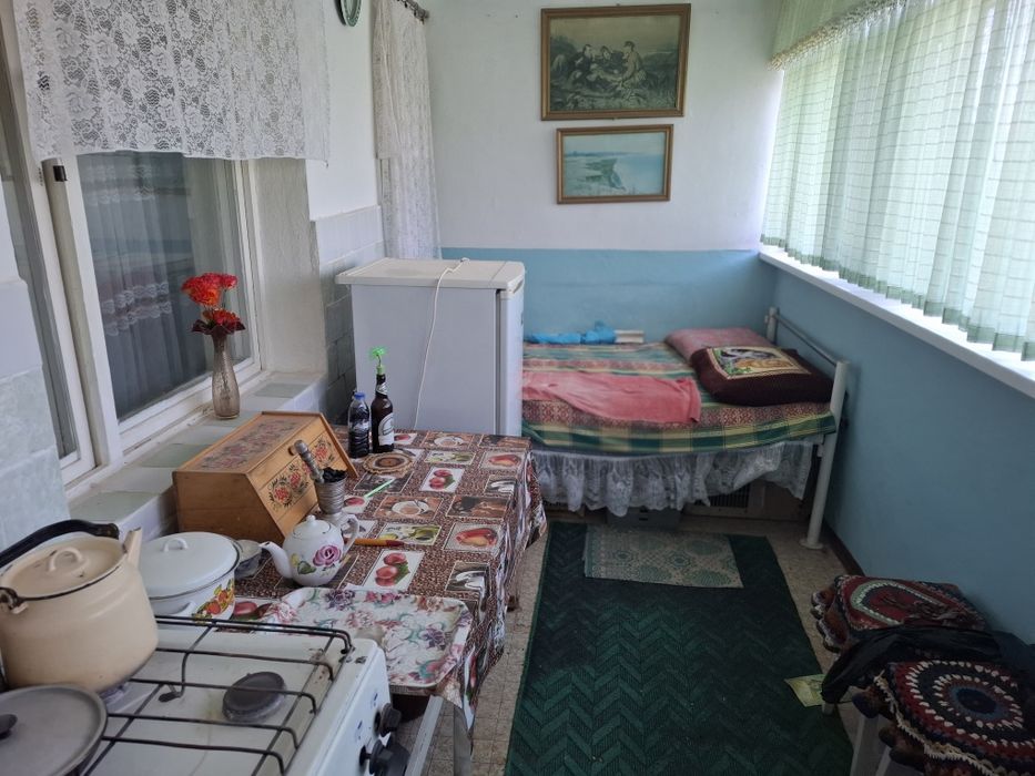 Mubakek kvartira sotiladi