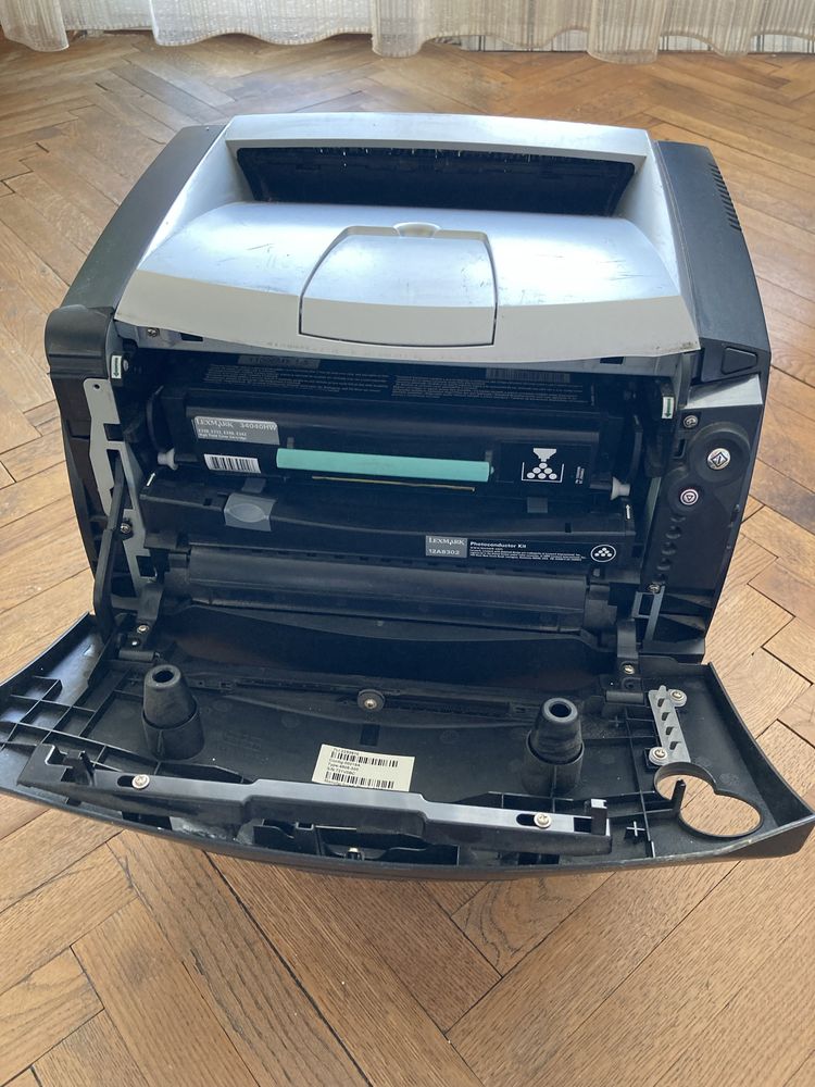 Лазерен принтер Lexmark E330