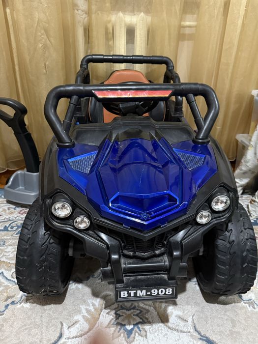 Продам детский автомобиль