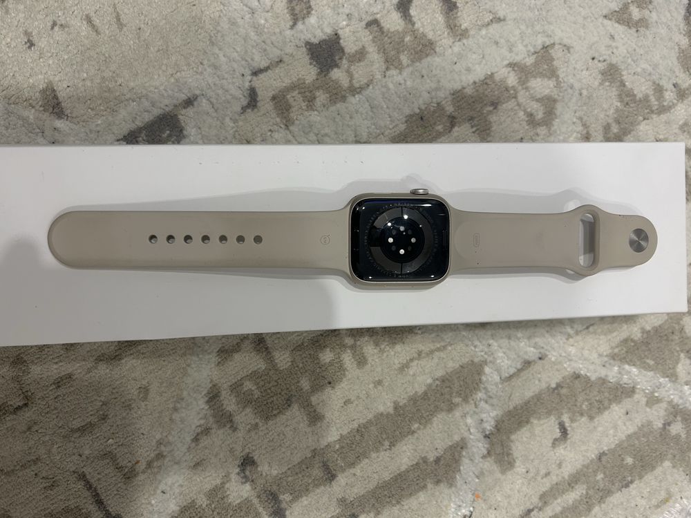 Продаю apple watch 8, смарт часы!