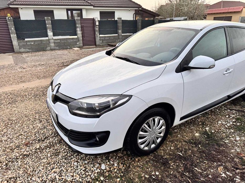 Renault Megane III facelift 1.5 dci luata din Romania istoric la zi