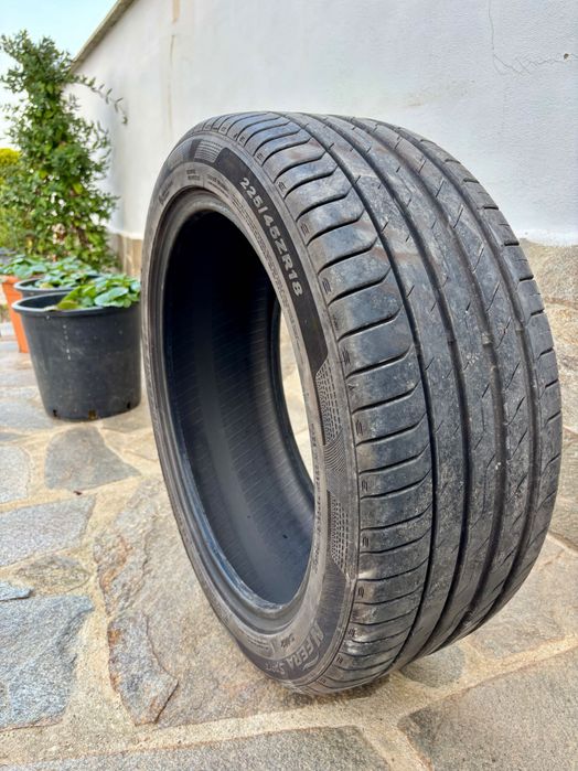 Летни гуми Nexen 225/45ZR18