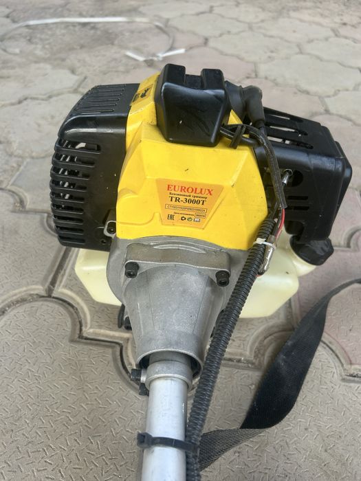 Продаю триммер электрический EUROLUX TR-3000