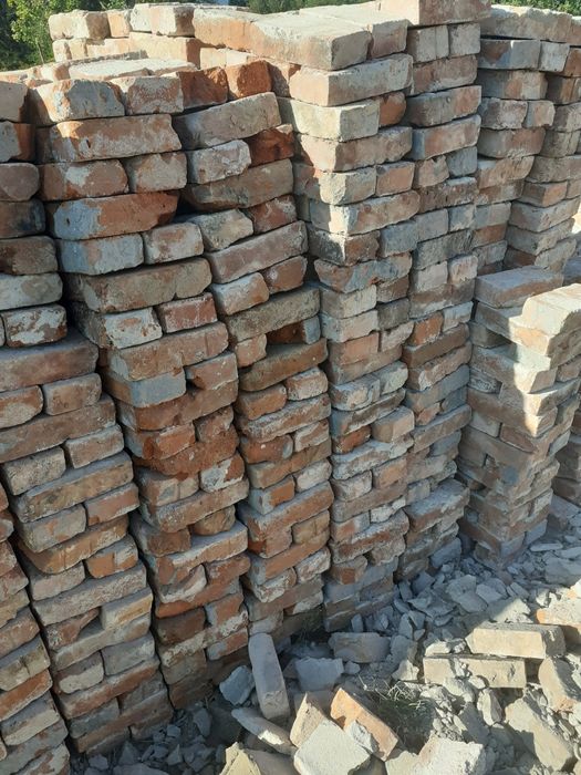 Vând cărămidă normală de zidărie