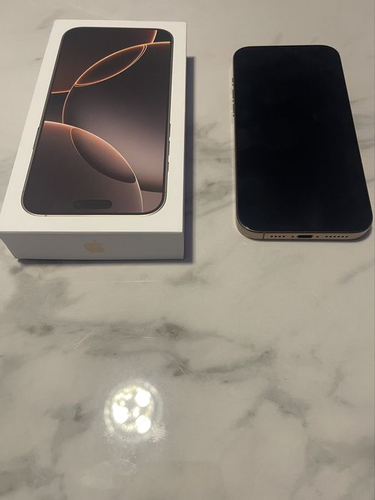 Iphone 16 pro max Desert Titanium