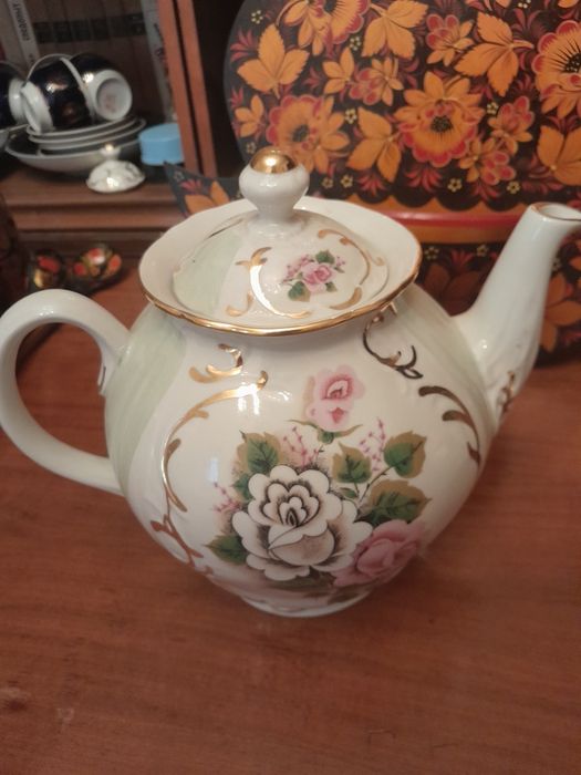 Продам набор чайников