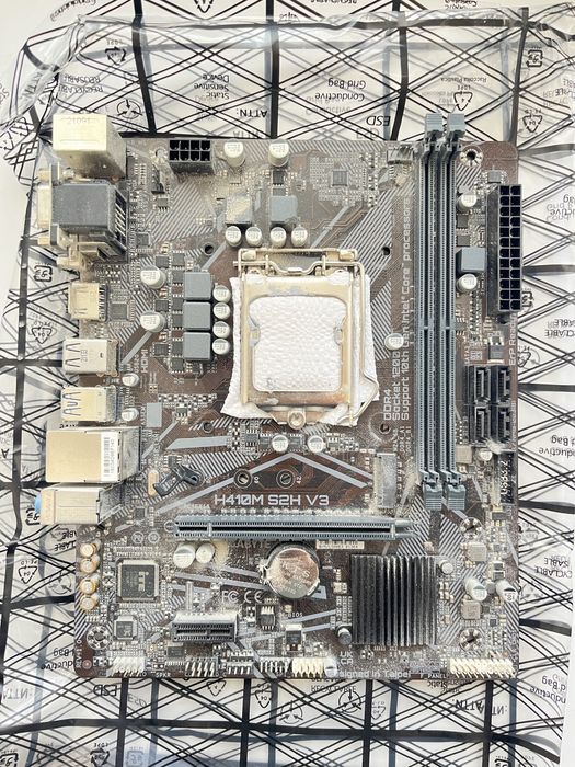 H410m s2h v3 Gigabyte | Материнская плата