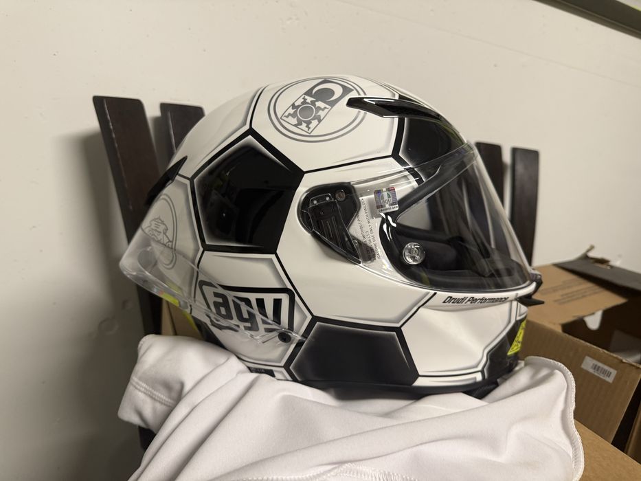AGV Pista GP RR Catalunya 0056/2008 LIMITED EDITION размер L 59-60