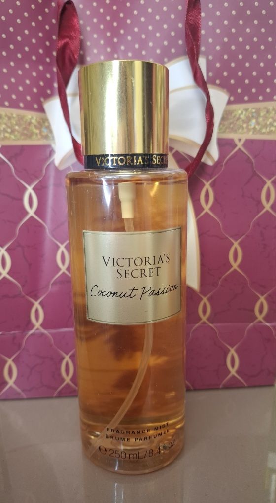 Spray Victoria's Secret