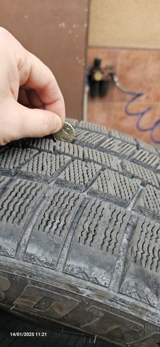 Зимни гуми BOTO BS68 225/50/18 цола
