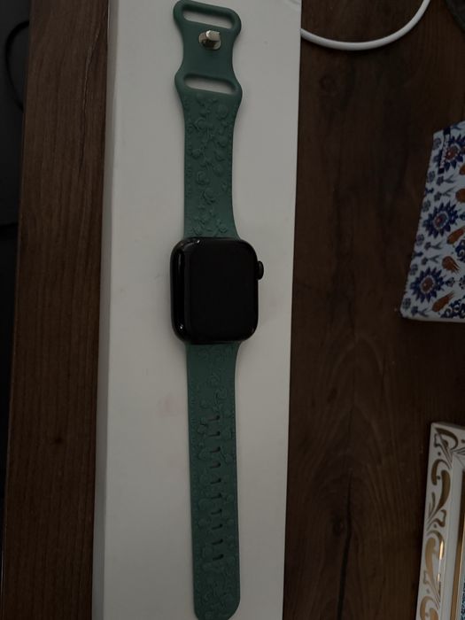 Продам apple watch