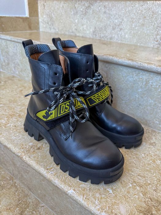 Боти DSQUARED2 черни
