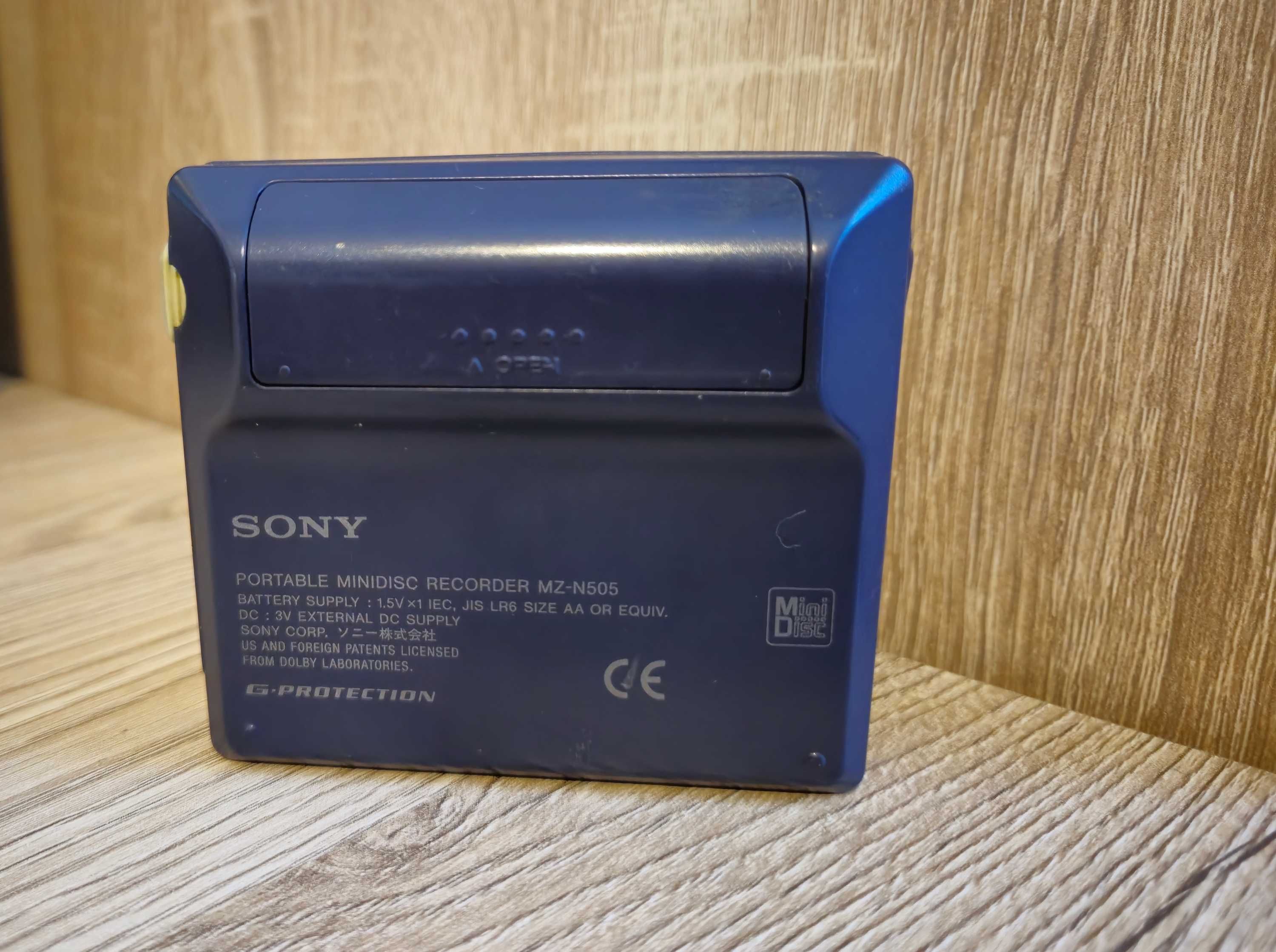 Sony MiniDisc Recorder Player MZ-N505 - pentru piese