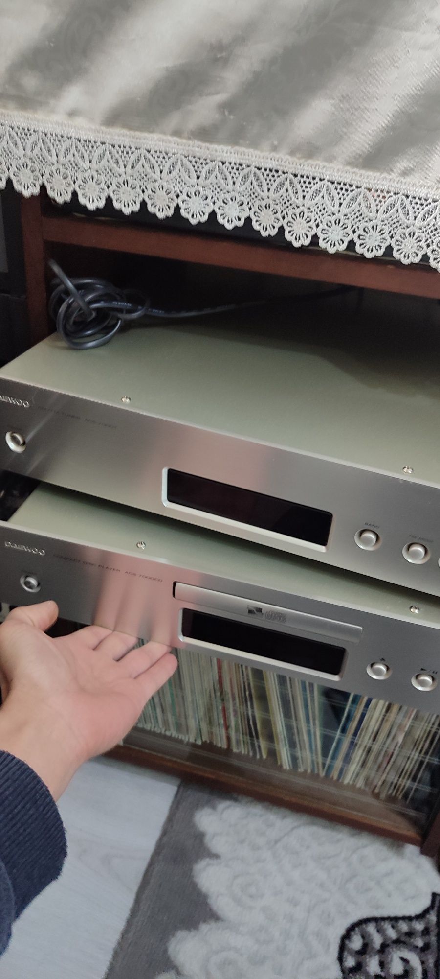 Сд проигрыватель и Тюнер  ACS-7000