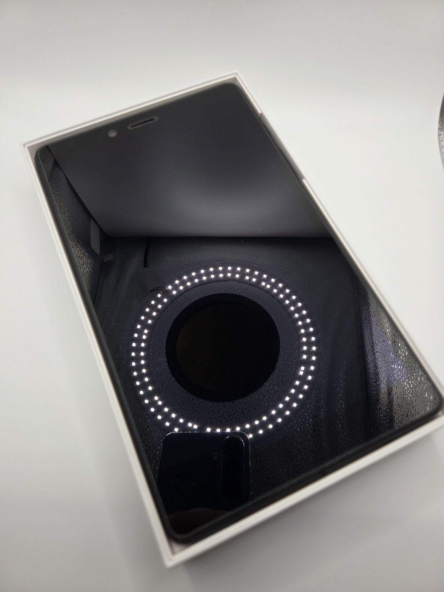Samsung Galaxy A8 SM-T295