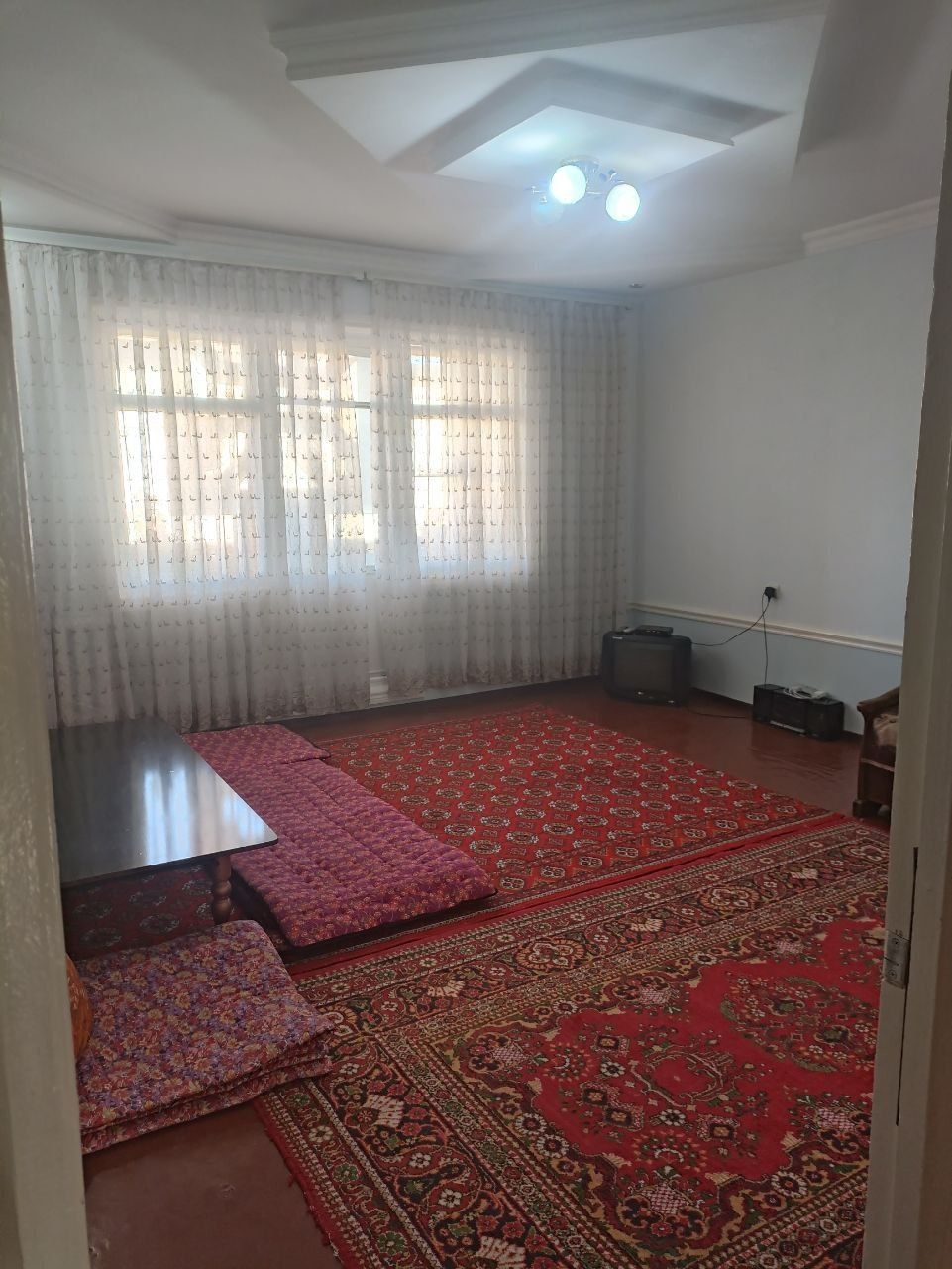 Жангох Марказ 15. 3 хона, 8 этаж.82.000$