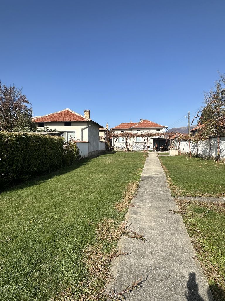 Продава се Къща в с. Долно Сахране, Област Стара Загора - 60 кв.м за 825 €/кв.м - Снимка #2