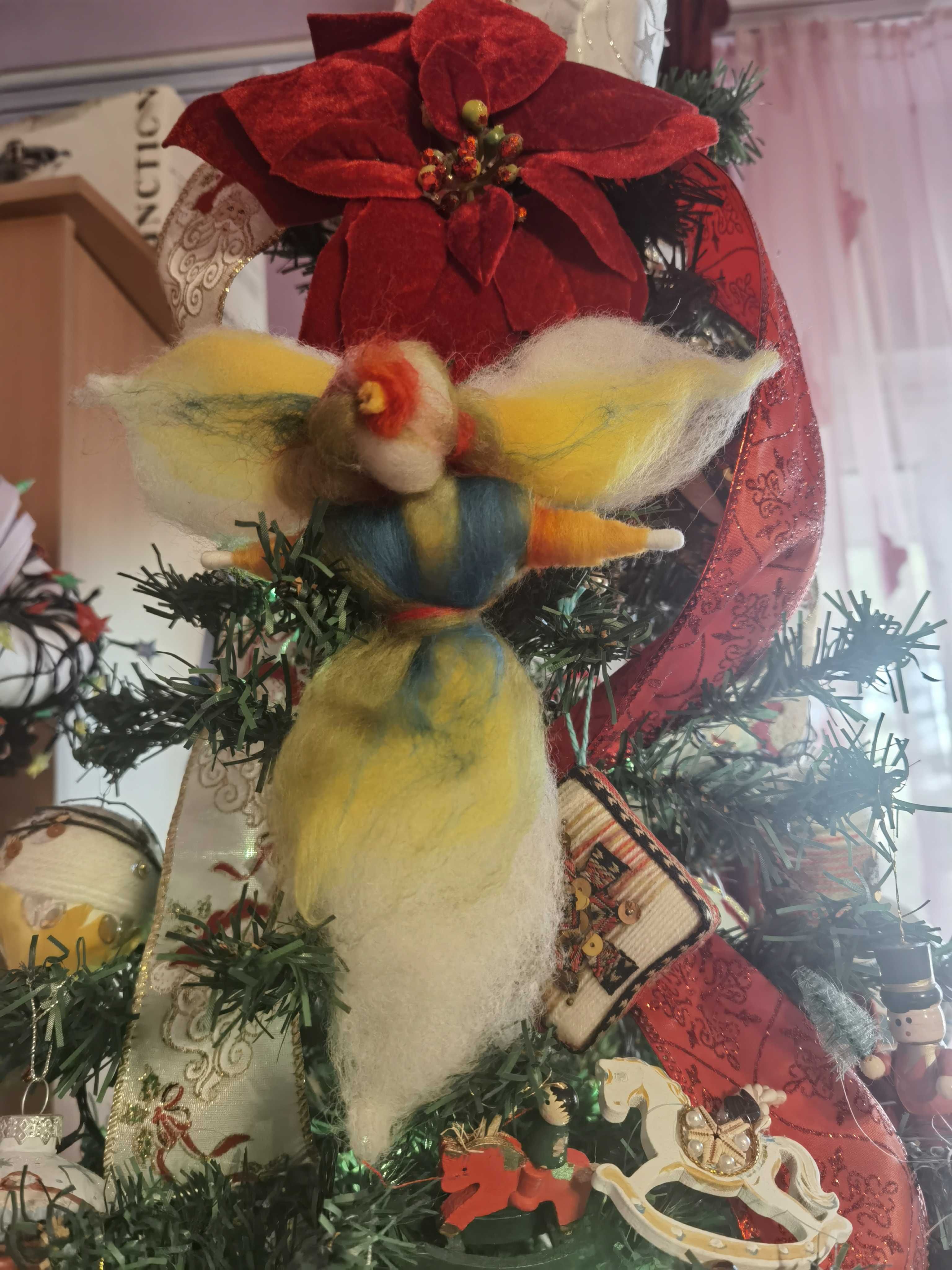 Îngeri din lănă - ornamente hand made
