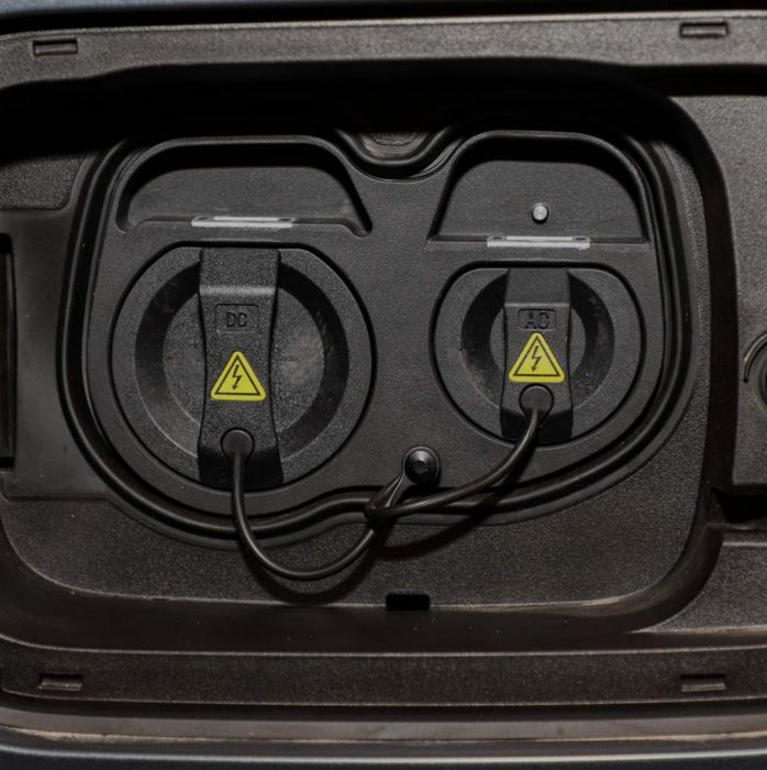 Geely Monjaro последовательный гибрид