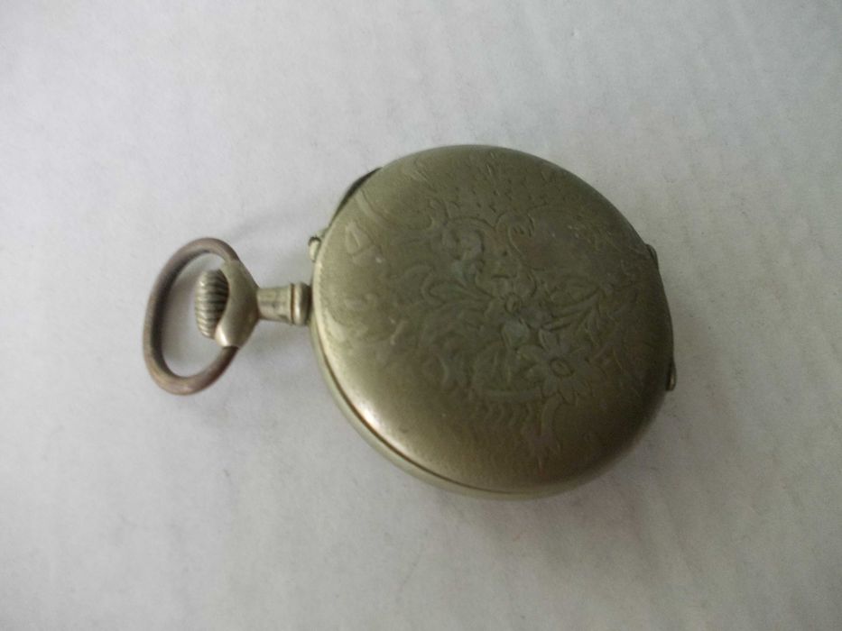 Ceas vechi de buzunar defect E