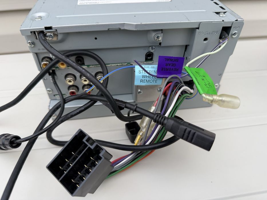 Мултимедия JVC 2DIN – Bluetooth, USB, DVD, отлично състояние