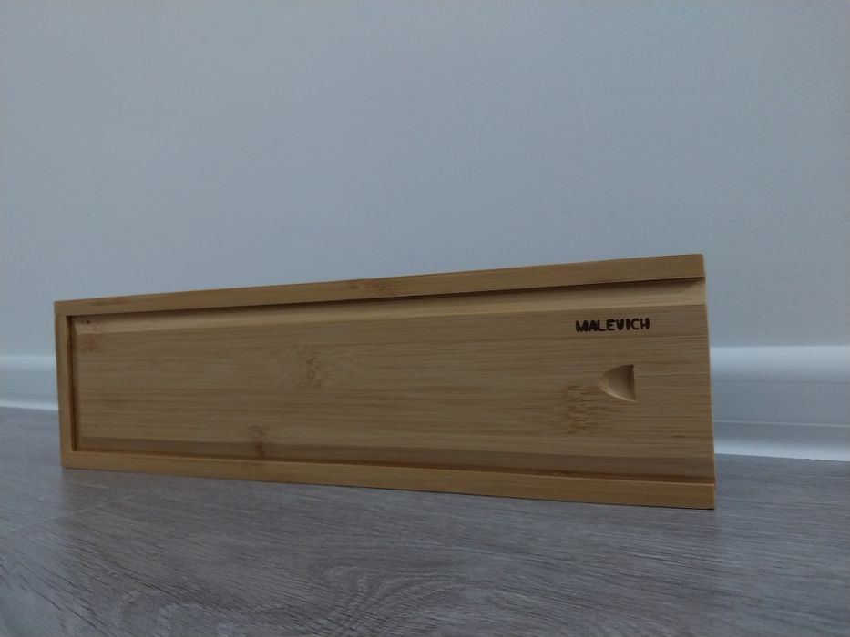 Пенал из бамбука Малевичъ.