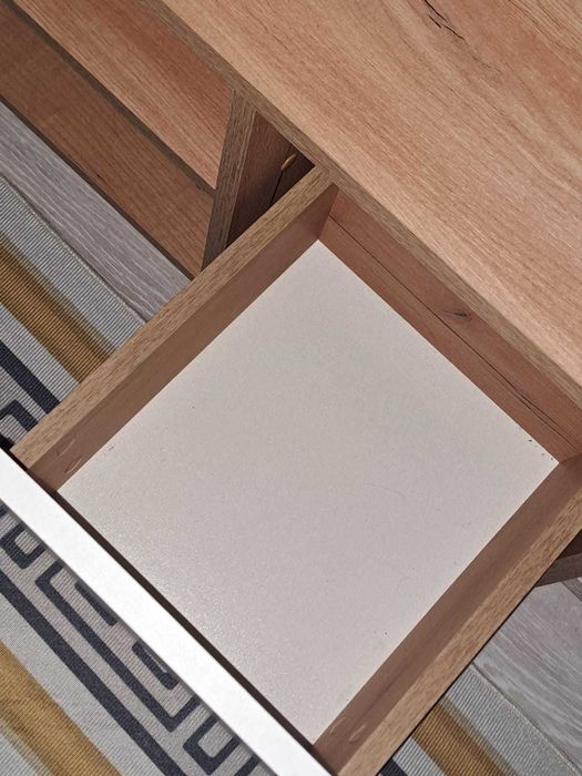 Тумба под телевизор