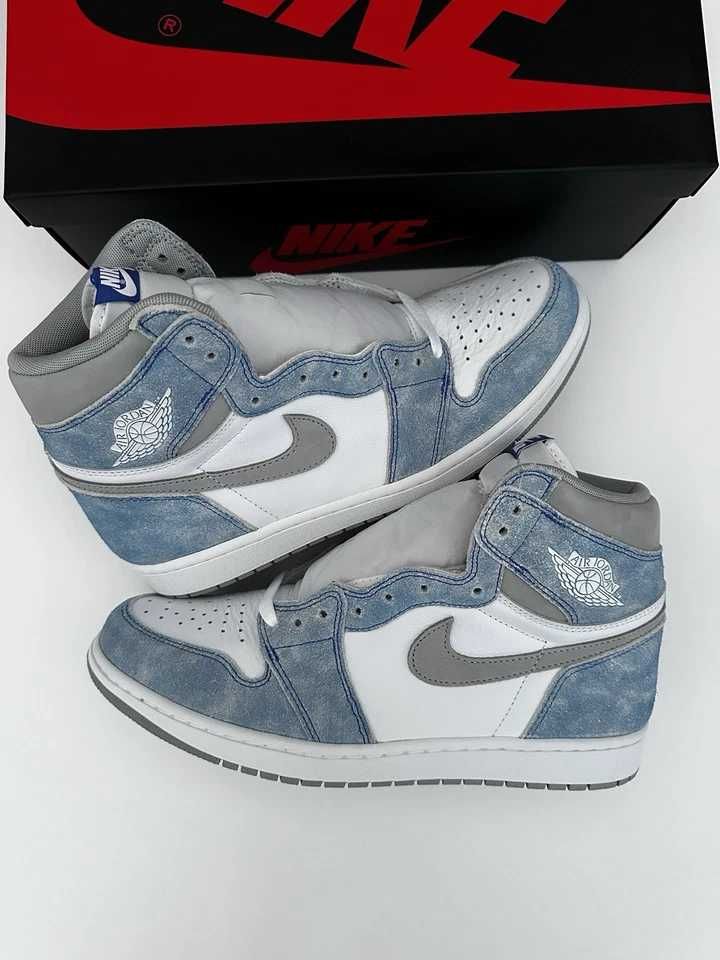 Adidasi Nike Air Jordan 1 Retro Hyper Royale Blue