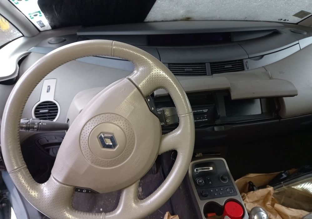 На части Рено Еспейс 4 3.0 dci INITIALE PARIS/Renault Espase4