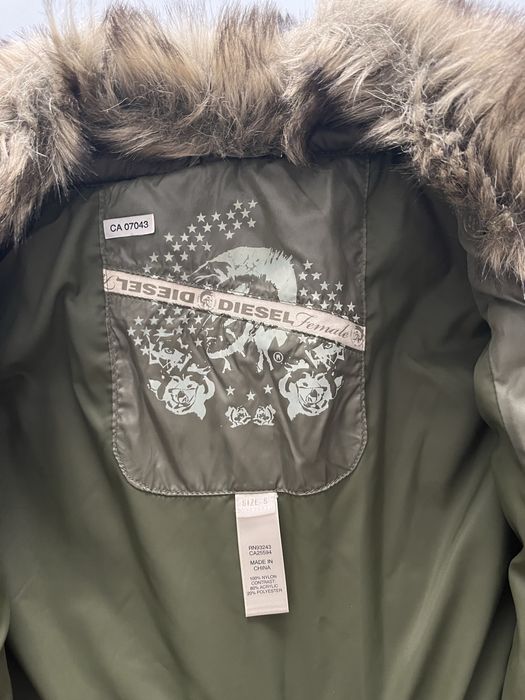 Зимно дамско яке Diesel