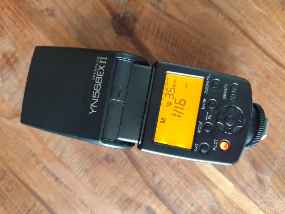 Blitz Yongnuo YN568 EX II