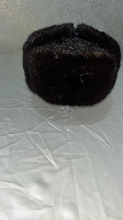 Продам шапку норковую