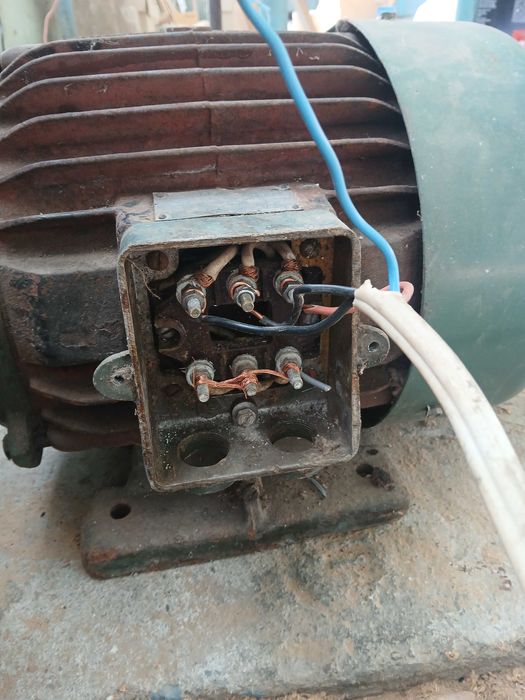 Асинхронен двигател 10кw трифазен