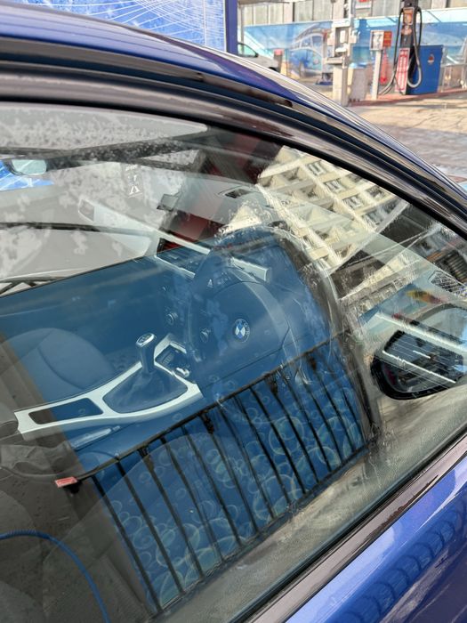 Bmw e90 318d 143hp 2008