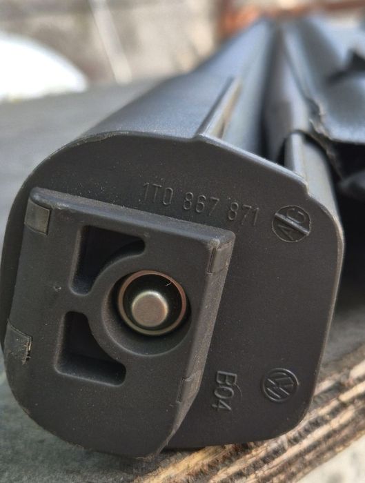 Rulou retractabil VW Touran in perfectă stare