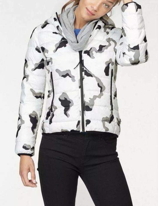 Дамско яке Napapijri Aerons (двулицево) - размер М