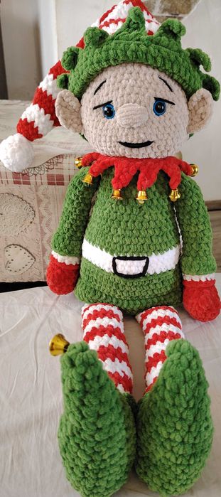 Коледен елф за игра или декорация