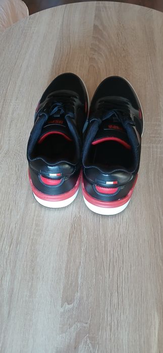 Маркови маратонки