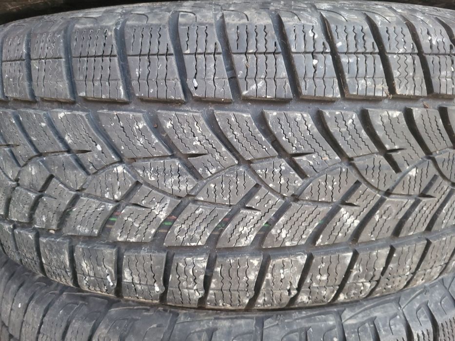 235 65 17 Anvelope de iarnă Goodyear