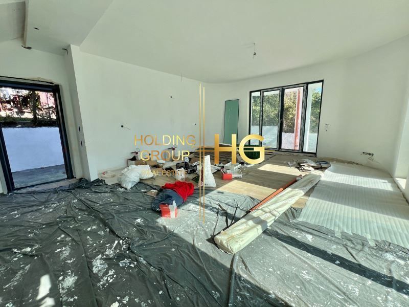 Продава се Тристаен апартамент в Варна, м-т Траката - 117 кв.м за 1624 €/кв.м - Снимка #7