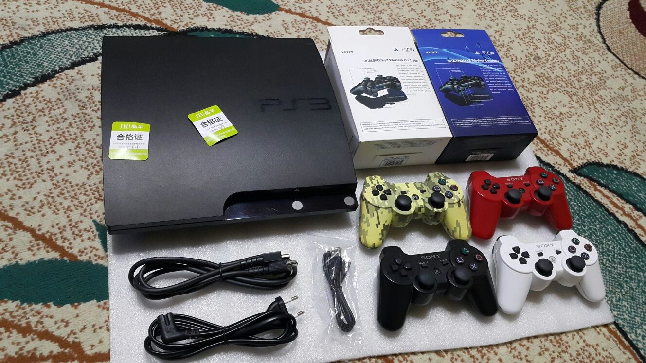 Playstation 3 SLIM + 4ta Yengi Joystick + 40 ta Top O'yin.