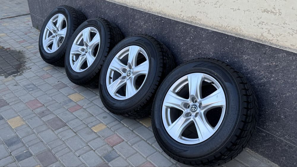 Продам Диски на Тойота Хайландер в идеальном состояний